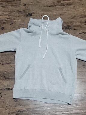 Womens Medium Light Gray Hoodie